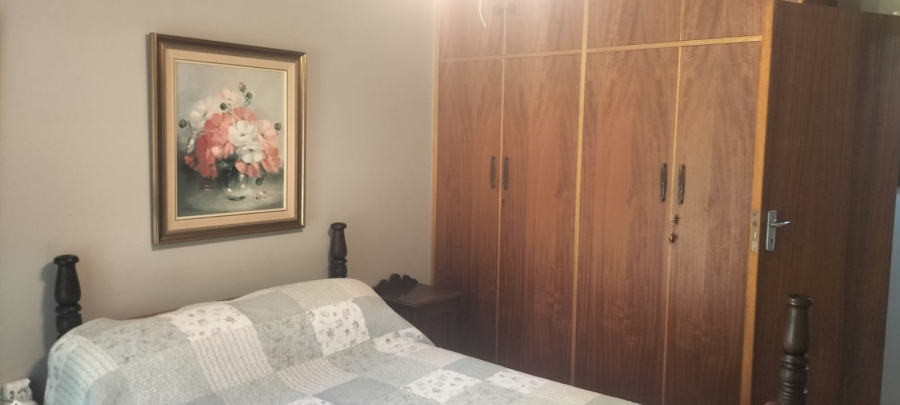 5 Bedroom Property for Sale in Waverley Free State